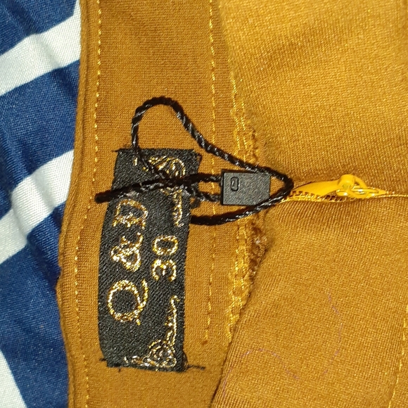 Q and D shorts - Picture 2 of 3